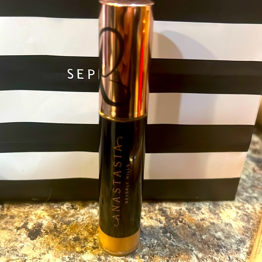 Anastasia concealer